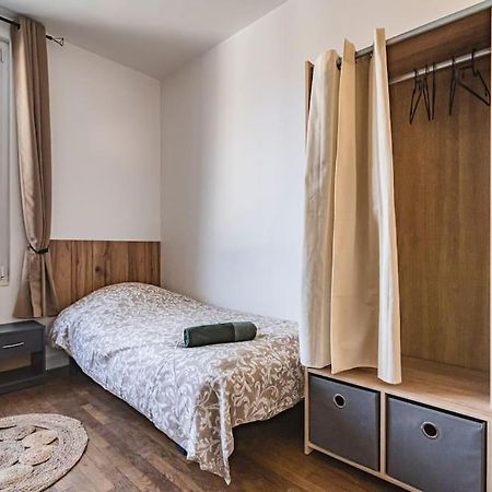 Appartamento La "Taniere" Pour 6 Personnes Isles-sur-Suippe Esterno foto